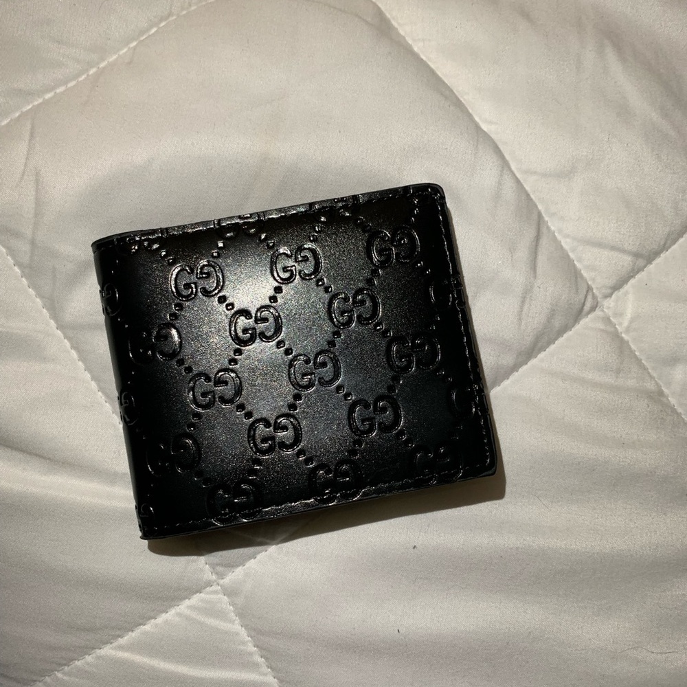 gucci monogram mens wallet